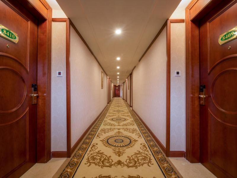 Vienna Hotel Puning South Huancheng Road High-Speed Train Station Exterior foto